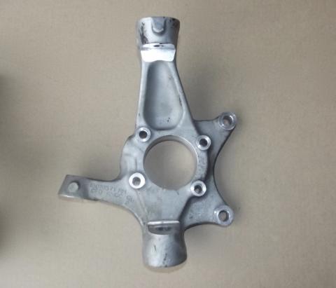 91-96 Corvette C4 Front Suspension Steering Knuckle Spindle